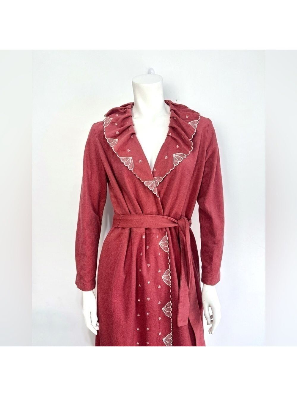 Vintage Diamond Tea Gown 70’s Embroidered Robe Sz Medium - Picture 3 of 15